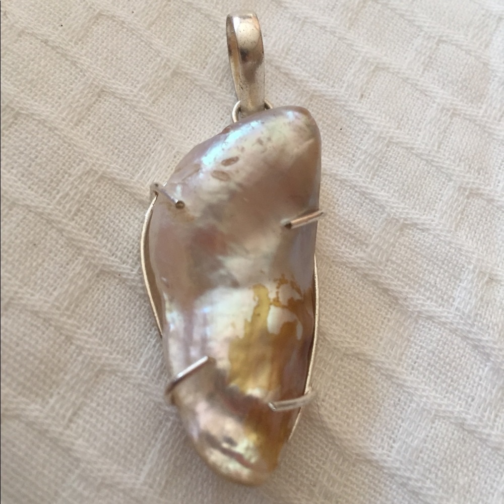Large Biwa pearl genuine stone pendant necklace